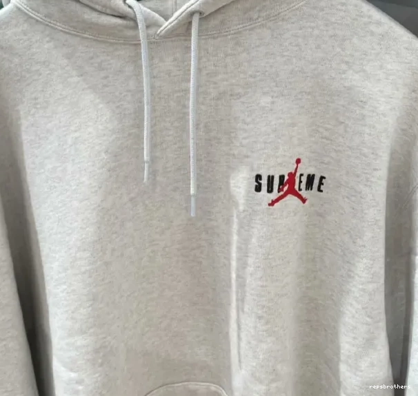 SWEATSHIRT HOODED ¥329 24FW 0501